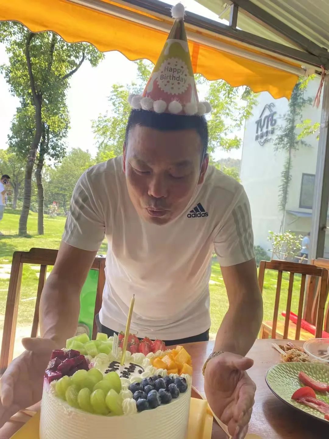 图片关键词